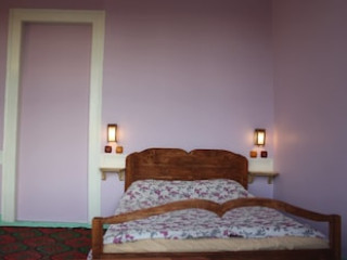LOTUS GARDEN HOSTEL