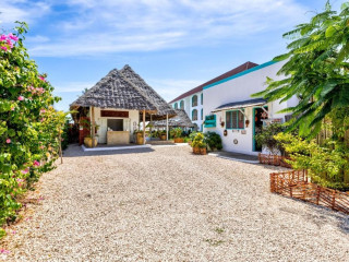 AHG Sun Bay Mlilile Beach Hotel