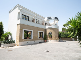 Cervara Park Hotel