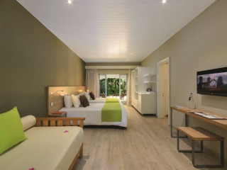 Mauricia Beachcomber Resort & Spa