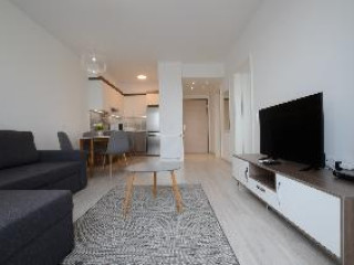 CORVIN PROMENADE APARTHOTEL