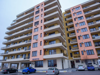 BEACH VIBE APARTMENTS  SUMMERLAND MAMAIA