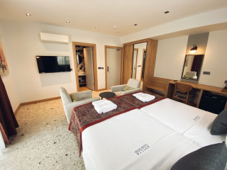 AVILIA SUITES