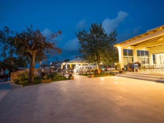 Amour Holiday Resort