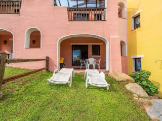 APARTMENTS IN COUNTRY VILLAGE STINTINO