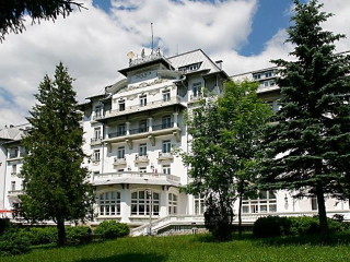 HOTEL PALACE