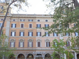 Napoleon Hotel