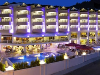 PICCOLO DREAM HOTEL