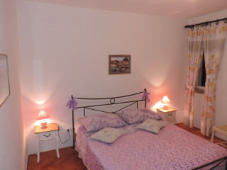 APARTMENT PERA