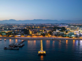 Arum Barut Collection