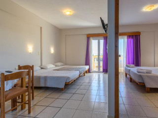 Danelis Studios  Apartments