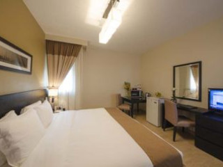 THE APARTMENTS DUBAI WORLD TRADE CENTRE