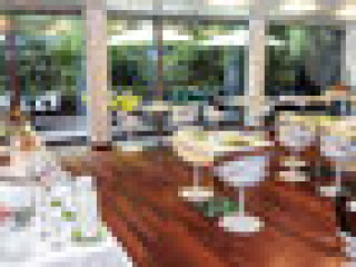 LANCHID 19 DESIGN HOTEL