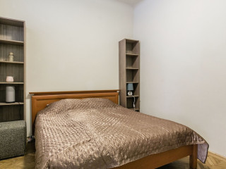 NAGYMEZO 33 APARTMENT