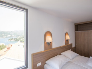 VILLA PARADISO 2