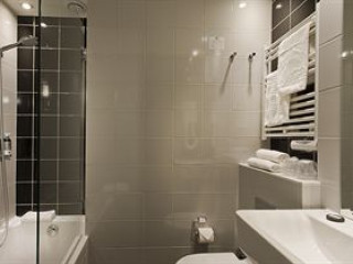 LIBERTEL GARE DE L#039;EST FRANCAIS