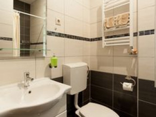 BUDAPEST HOLIDAYS APARTMENTS