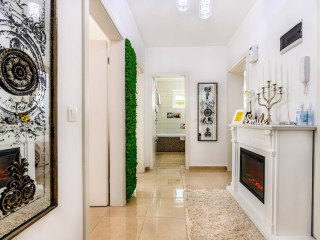 LUXURY APARTMENT AVANTGARDEN 3