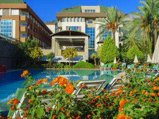 VALASIS APARTMENTS & STUDIOS
