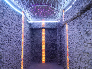 HOTEL TRAIAN