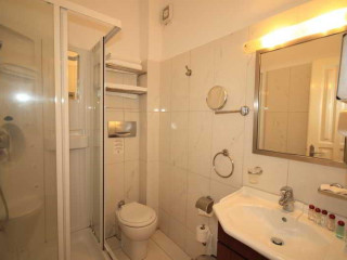 Vendi Grand Square Residence