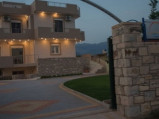 Elpidis Villa
