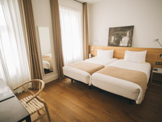 ZENIT BUDAPEST PALACE