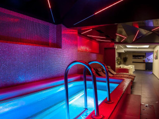 PLAZA V amp; EXECUTIVE BUSINESS amp; SPA