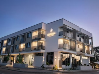 ELECTRA APARTHOTEL