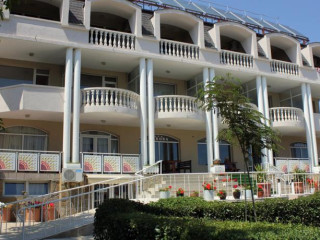 Villa Aurora (St.Constantin:E) 3*