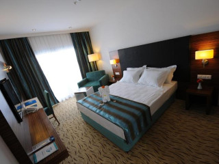 Armonia Holiday Village & Spa