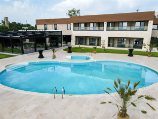 Belinda Mamaia Adults Only