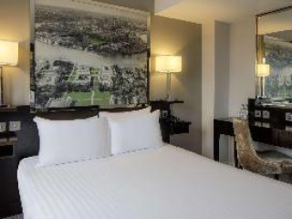 DoubleTree by Hilton London Greenwich