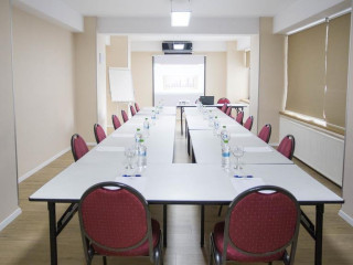 Hotel Parliament