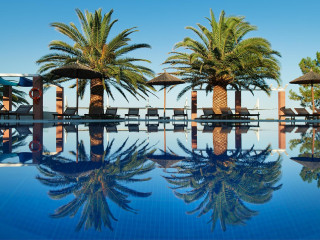 Alexandra Beach Spa Resort
