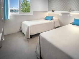 RENTALMAR SALOU PLAYA FAMILY SUITES