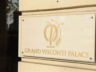 GRAND VISCONTI PALACE