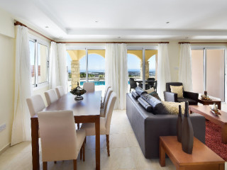 CLUB ST GEORGE RESORT