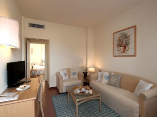 PALAU HOTEL