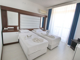 JURA HOTELS ADA BEACH KUŞADASI