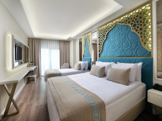 Great Fortune Design Hotel