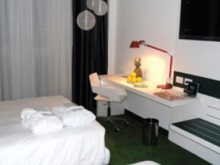 IDEA HOTEL MILANO MALPENSA AIRPORT (50 KM FROM MILAN)