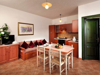APARTMENTS WITH AIR CONDITIONING IN SOS ALINOS
