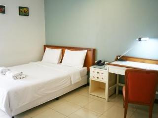 OYO 132 JL BANGKOK