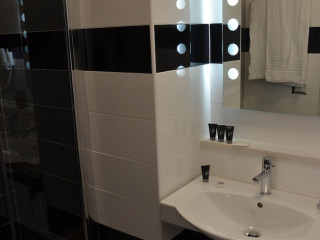 Sweet Dreams Placa Civica