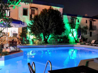 GLORIA VERDE - Revelion 2015