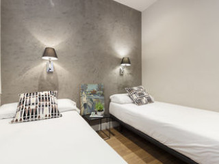 AINB EIXAMPLE MIRÓ APARTMENTS