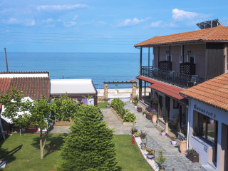 Kamelia & Semeli Hotel