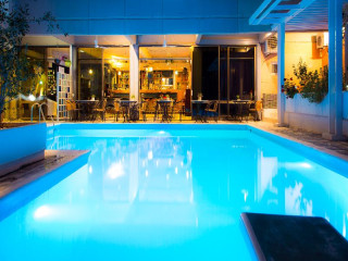 Apollonia Apartments