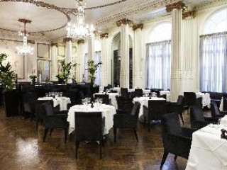 The Waldorf Hilton, London